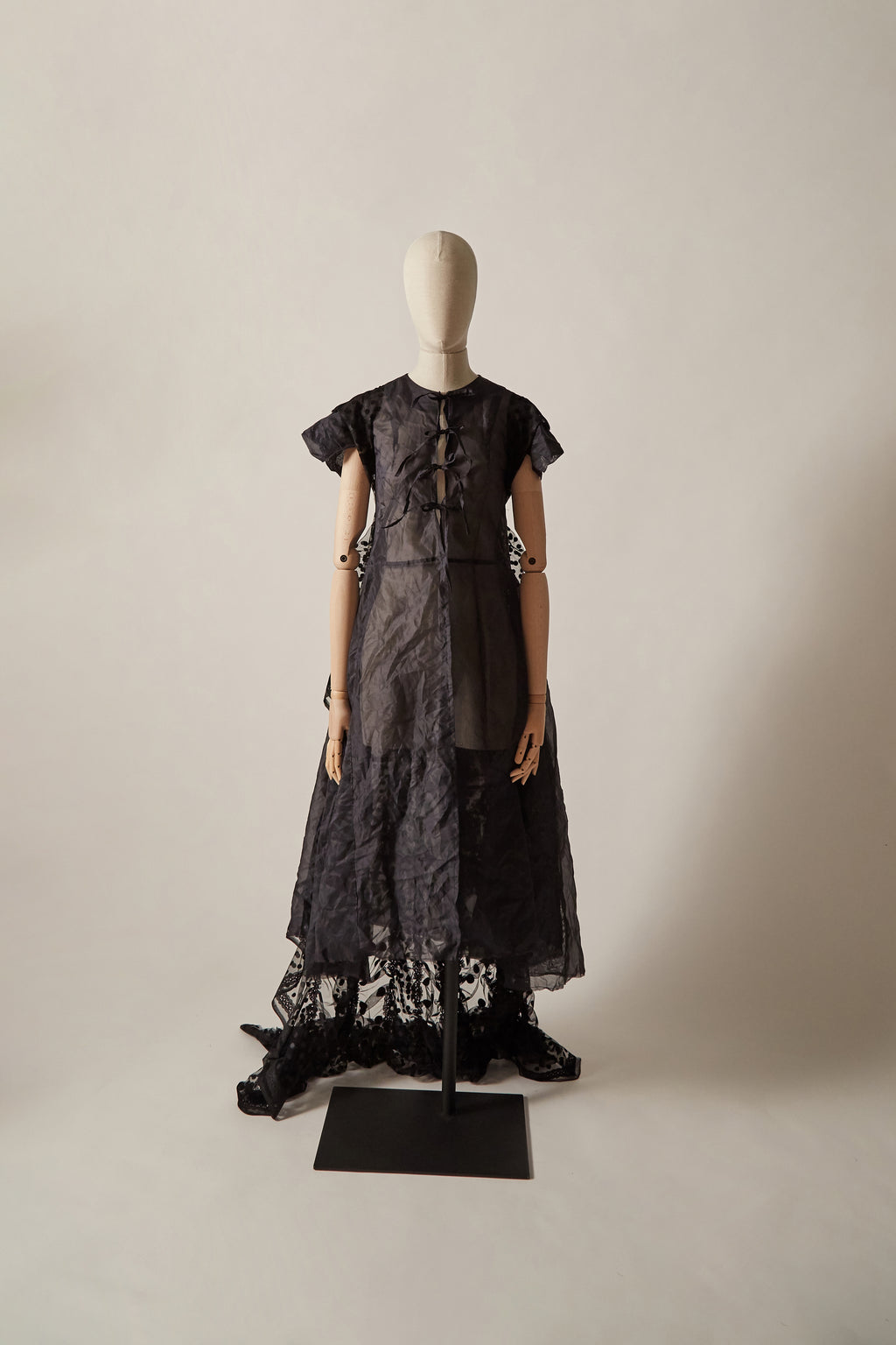 Frangipane Shirt & Roughes Cape